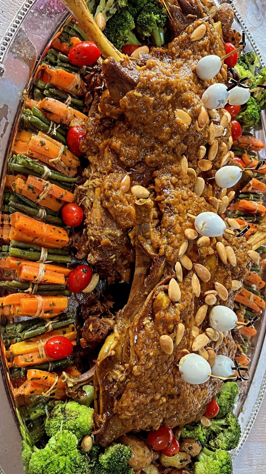 لحم محمّر بالخضر